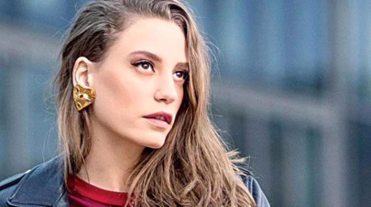 Serenay Sarıkaya Kimdir?